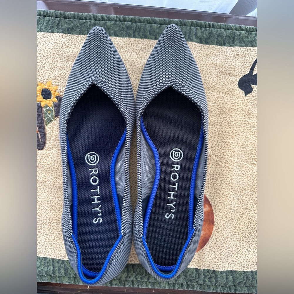Birdseye Cloud Gray Rothy’s size 9